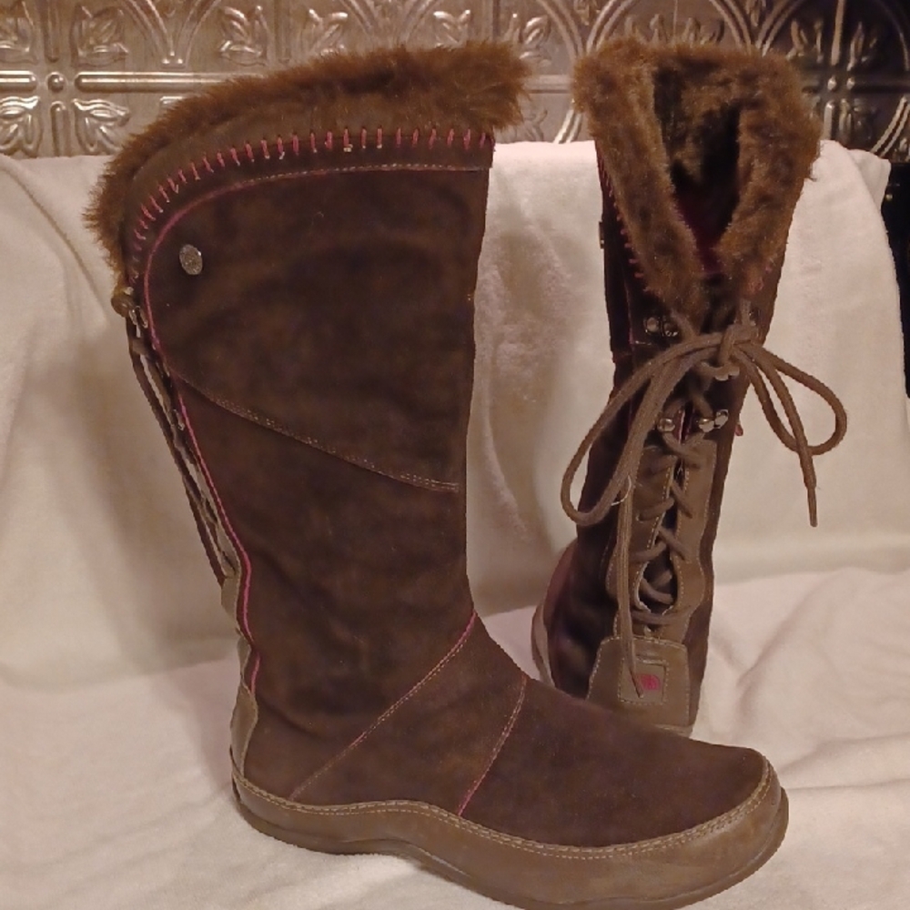 Brown Fur-Lined Women's Boots North Face Women's Size 8